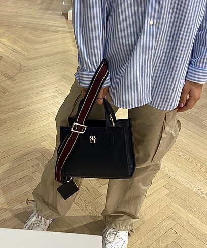 Stradivarius Stradivarius Cargo x Parachute Pantolon