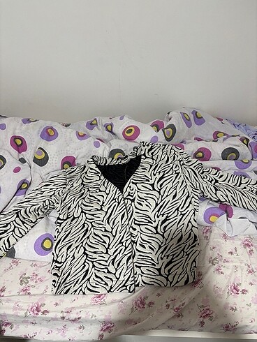 mizu hirka ceket zebra desenli
