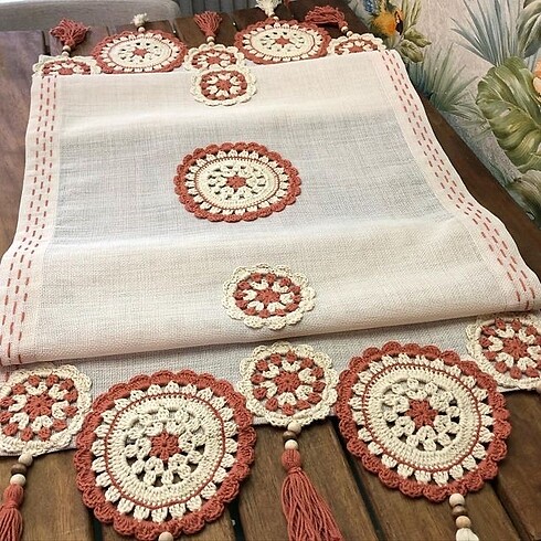 Beden Runner bodrum mandala motif