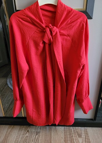 Kırmızı V Yaka Kadın Bluz - Görsel 9