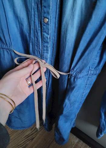 Düğmeli Mavi Denim Kadın Gömlek - Görsel 2