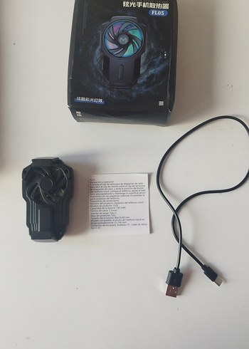 Siyah FLO5 Bataryalı RGB Telefon Soğutucu ve Şarj Cihazı - Görsel 3