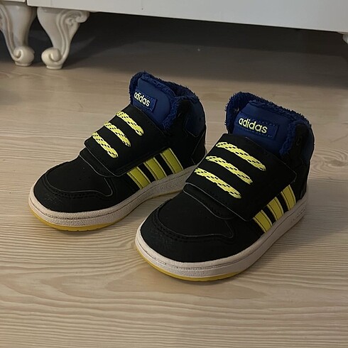 adidas çocuk ayakkabı sarı lacivert