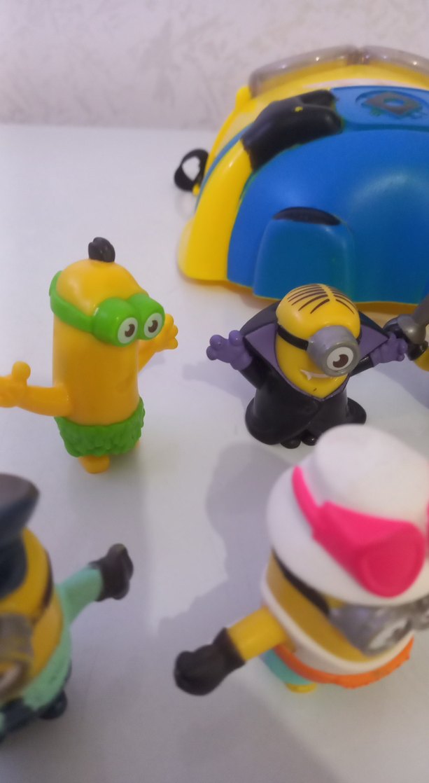 8 adet minyon ve ışıklı maske - Görsel 4