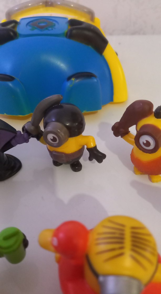 8 adet minyon ve ışıklı maske - Görsel 5