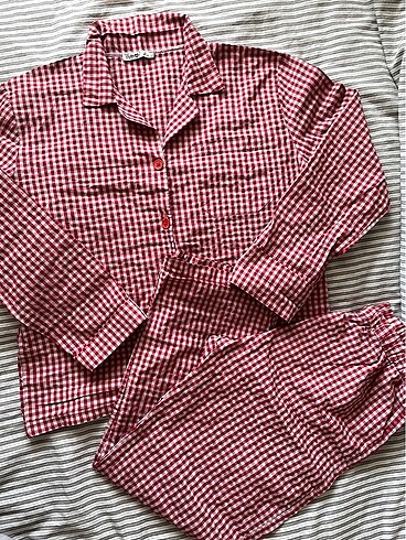 Diğer pijama takımı 