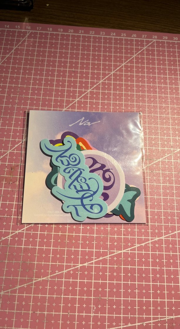 Nayeon NA Album Orjinal Sticker - Görsel 2