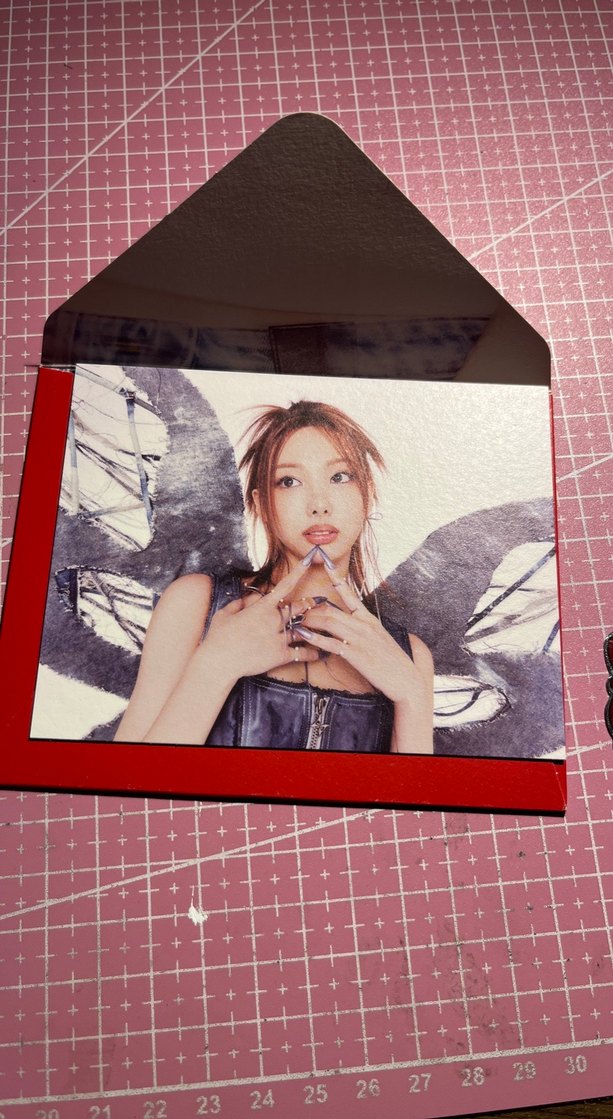 Nayeon Postcard - Görsel 3