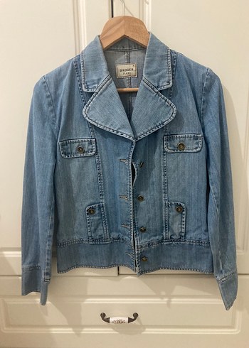 Düğmeli Mavi Denim Kadın Ceket