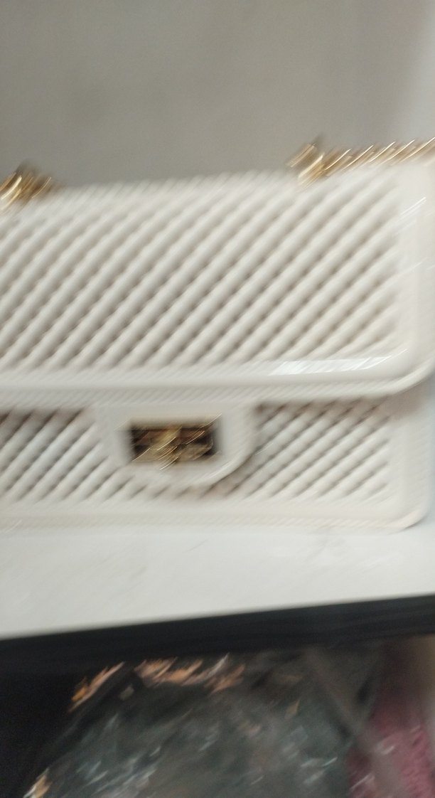 Zincir Detaylı Beyaz Kadın silikon Çanta - Görsel 5