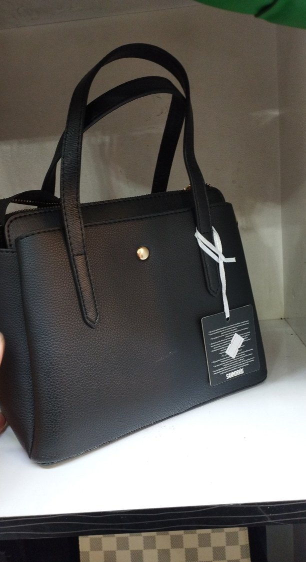 Kadın Siyah Deri Tokalı Çanta - Görsel 2