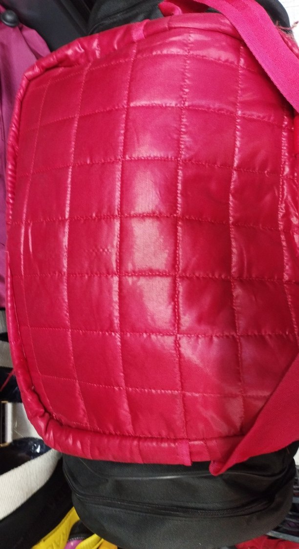 Kadın kırmızı Parlak Fermuarlı Laptop Çantası - Görsel 2