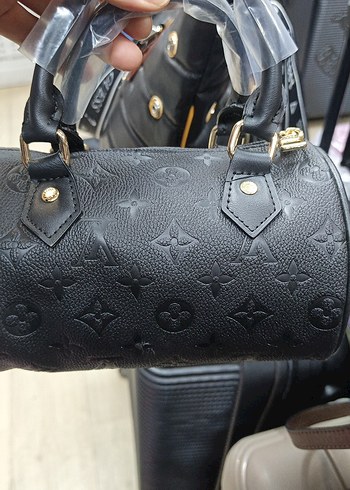 Siyah Deri Parisian Desenli Kadın Çanta - Görsel 3