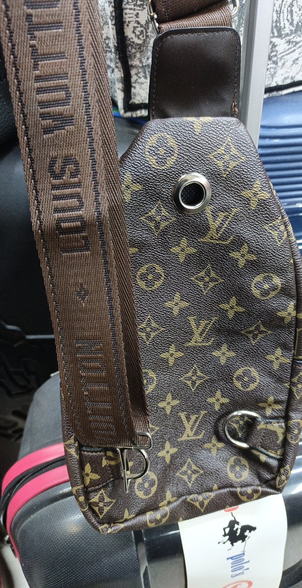 Louis Vuitton Desenli Kahverengi Erkek Omuz Çantası - Görsel 2