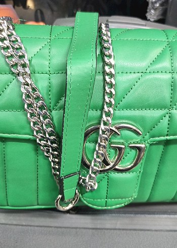 Zincir Detaylı Yeşil Deri Kadın Çanta - Görsel 5