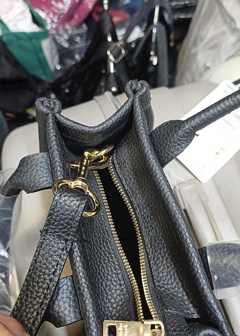 Siyah Deri Fermuarlı Kadın Çanta - Görsel 3