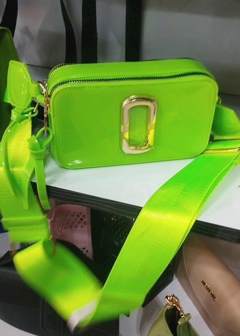 Yeşil silikon 
Kadın Çapraz Çanta - Görsel 2