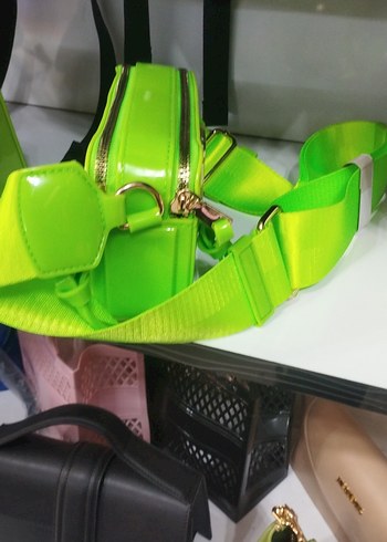 Yeşil silikon 
Kadın Çapraz Çanta - Görsel 3