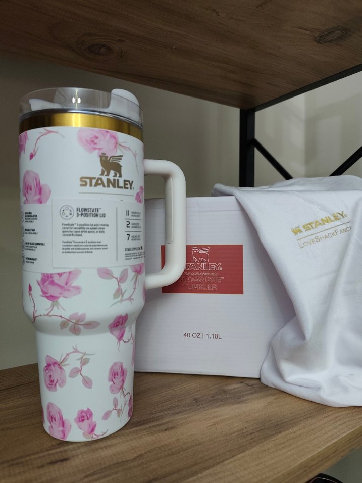 Stanley Çiçek Desenli Beyaz Termos Bardak - Görsel 2