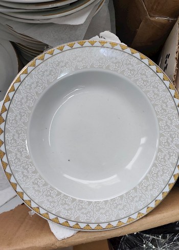 Gri ve Beyaz Desenli Yemek Tabağı - Görsel 3