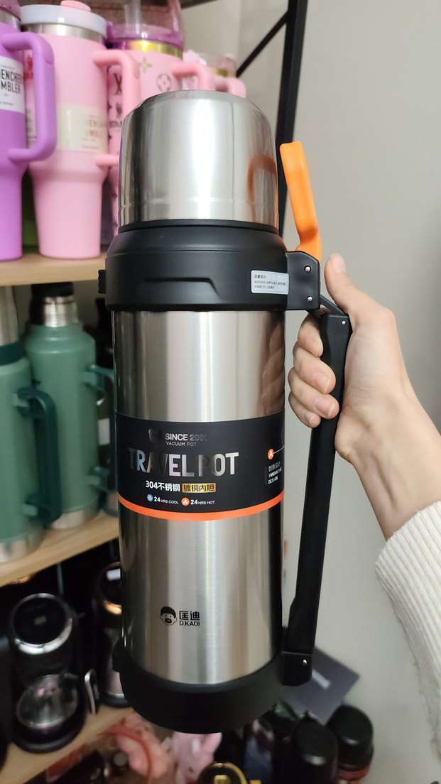 Siyah Travel Termos Şişesi 24 Saat Sıcak - Görsel 2