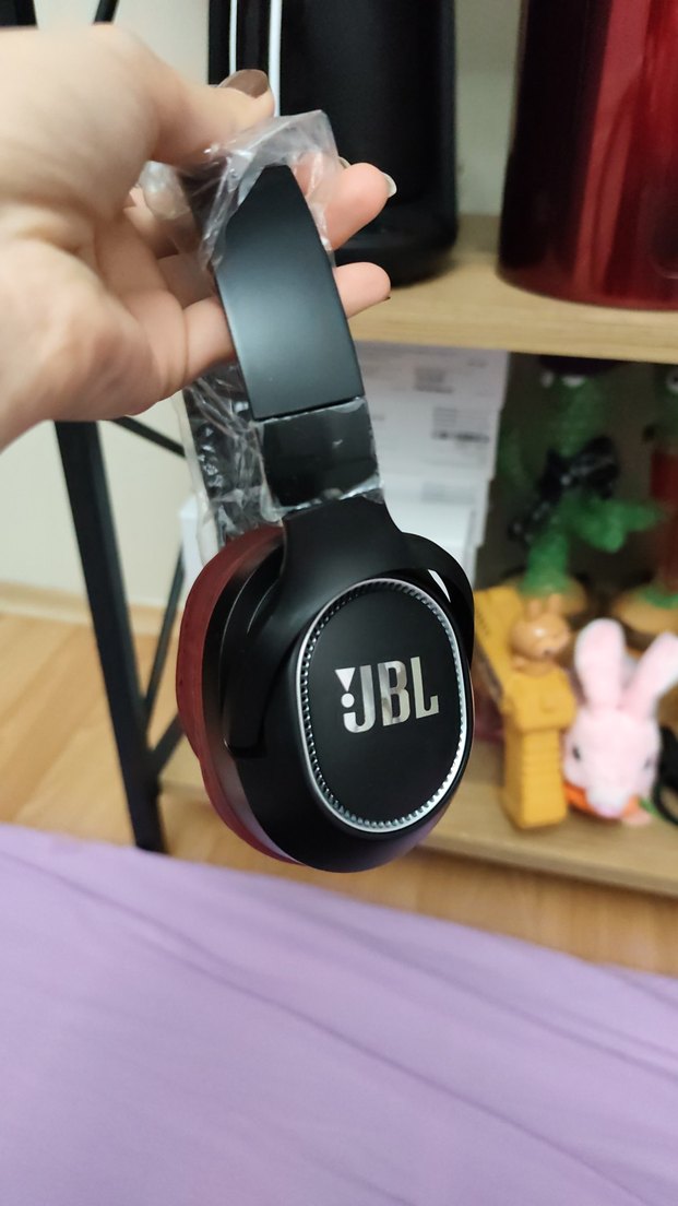 Renkli JBL Kablosuz Kulaklıklar - Görsel 3