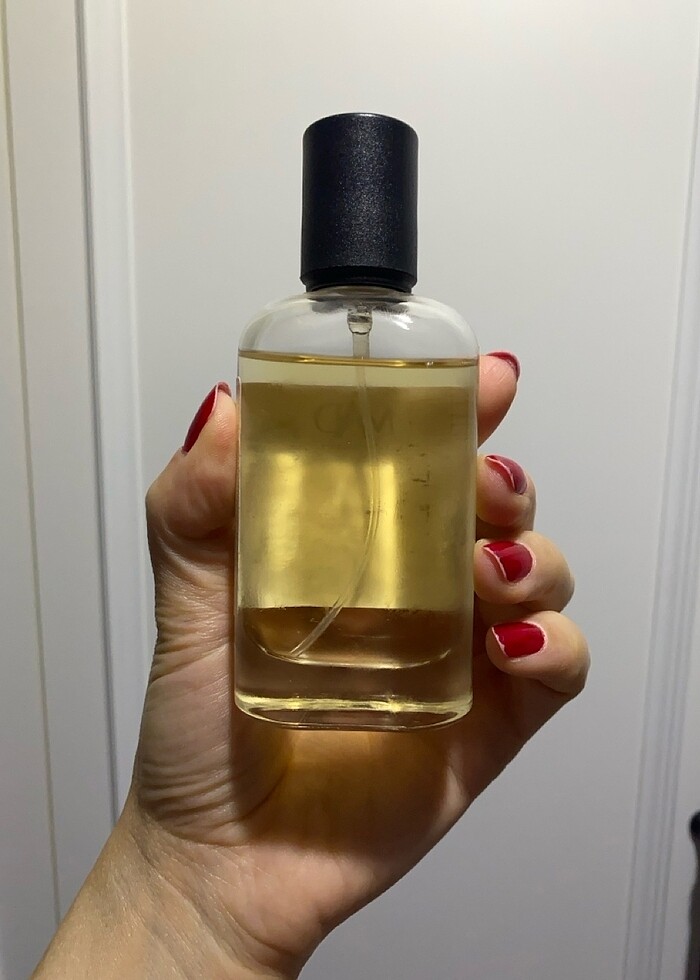 Mad parfüm Y104 - Görsel 3