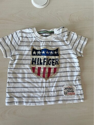 Tommy Hilfiger bebek t-shirt