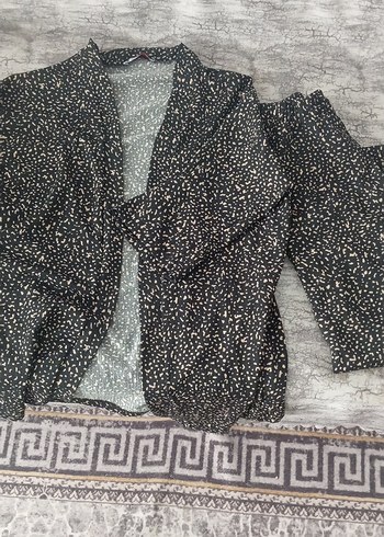 Düğmeli Siyah Mini Kadın Takım