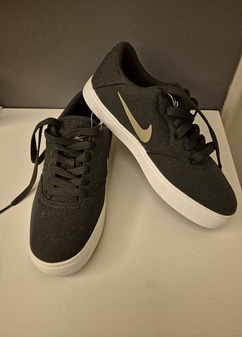 Nike Kaykay Ayakkabısı