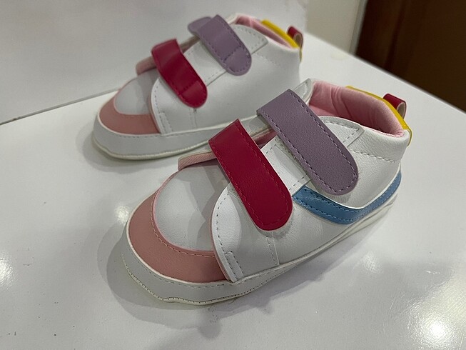 21 Beden beyaz Renk Bebek spor ayakkabı