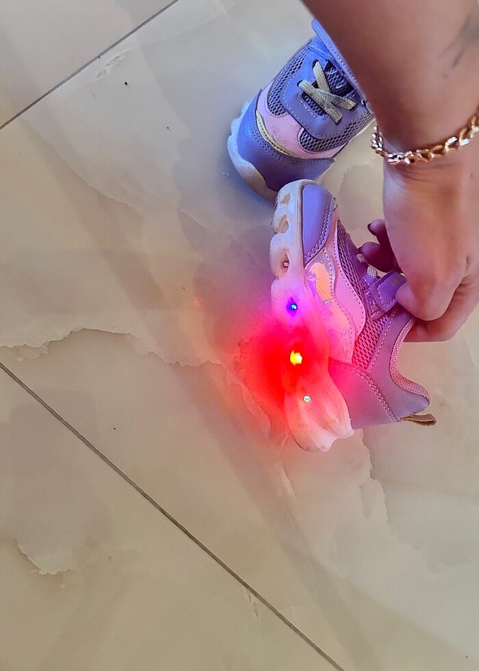 Işıklı çocuk ayakkabısı - Görsel 3