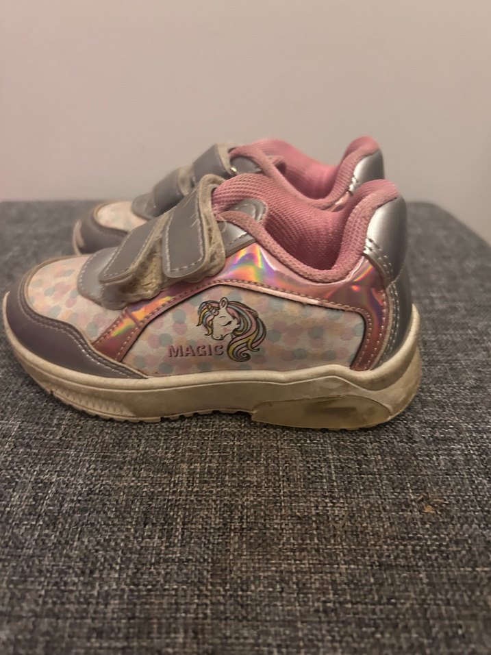 Kız Çocuk Gri Cırtlı Spor Ayakkabı - Görsel 2