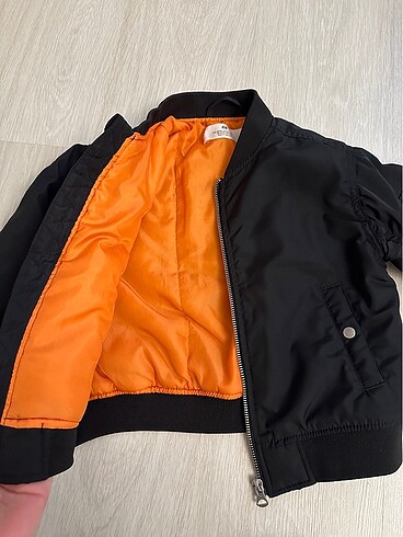 4 Yaş Beden siyah Renk H&M COCUK UNİSEX BOMBER CEKET