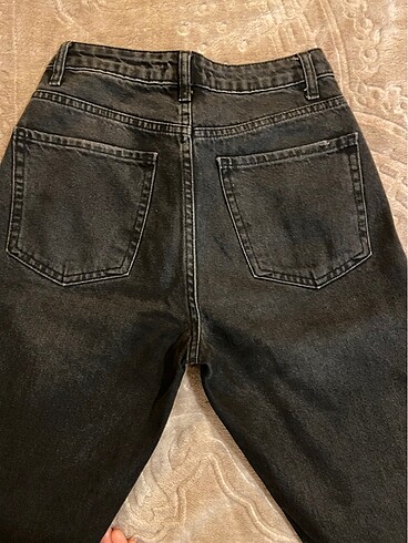 34 Beden gri Renk Trendyol antrasit mom jean