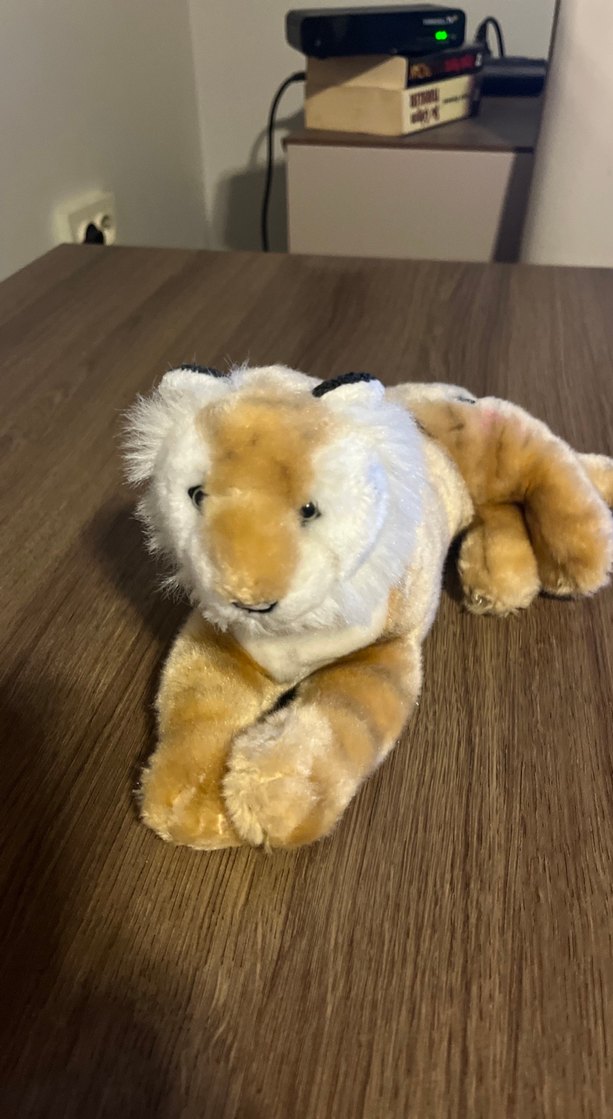 Bej Kaplan Peluş Oyuncak - Görsel 2