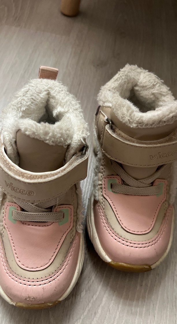 Pembe Kürk Detaylı Kız Çocuk Spor Ayakkabı - Görsel 2