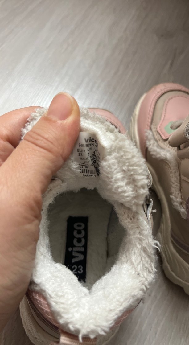 Pembe Kürk Detaylı Kız Çocuk Spor Ayakkabı - Görsel 3