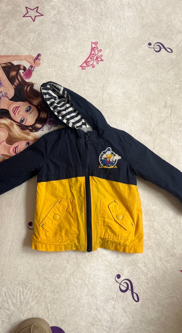 unisex cocuk c&a marka disney orjınal ceket - Görsel 2