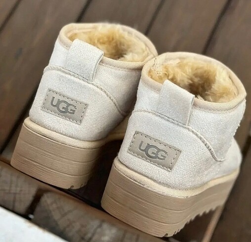 Ugg Ugg 39 numara
