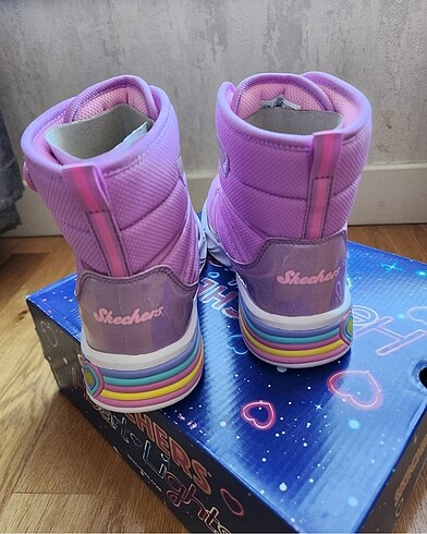 34 Beden çeşitli Renk Skechers 34 yeni ışıklı