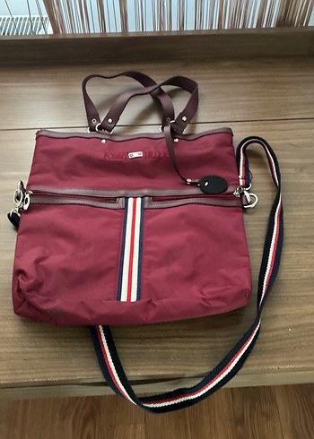 Bordo Fermuarlı Kadın Spor Çanta