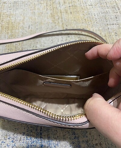 Beden Michael Kors Çapraz Çanta