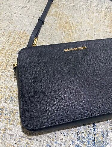Michael Kors Siyah Çapraz Çanta