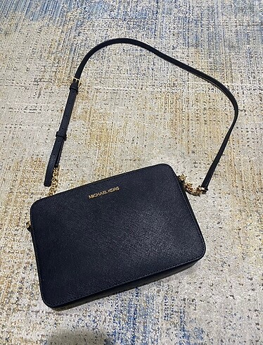 Michael Kors Michael Kors Siyah Çapraz Çanta