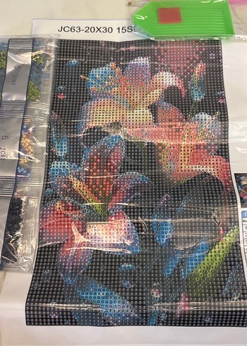 Çiçek Desenli Renkli Puzzle
