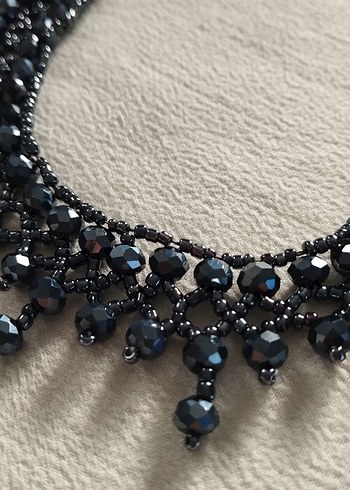 Gri Gotik İşlemeli Boncuklu Handmade Kolye - Görsel 4