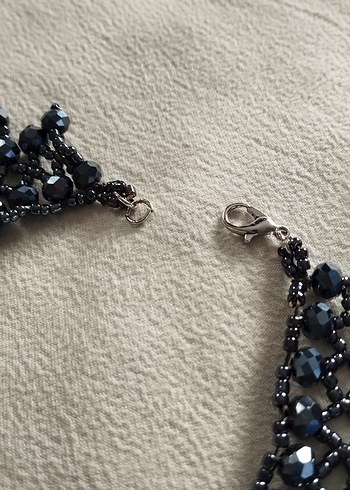 Gri Gotik İşlemeli Boncuklu Handmade Kolye - Görsel 6