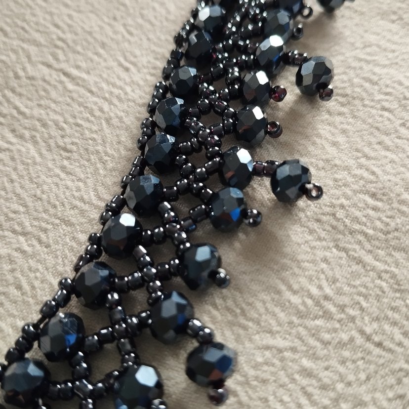 Gri Gotik İşlemeli Boncuklu Handmade Kolye - Görsel 5