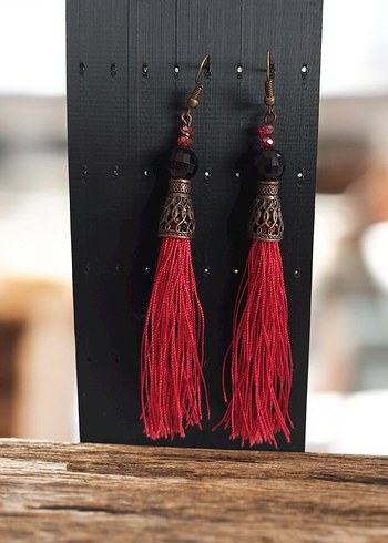 Uzun Püsküllü Kırmızı Bohem Küpe - Görsel 5